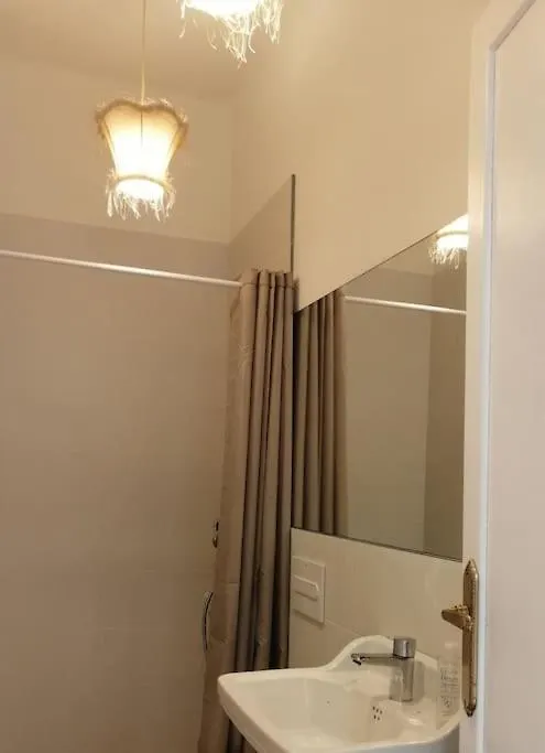 Lacasadesowsam Granada Apartment
